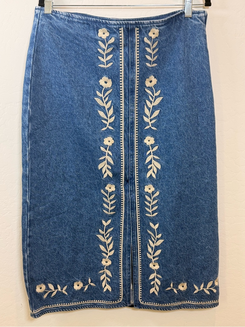 Sezane Embroidered Denim Pencil Skirt in Medium Blue